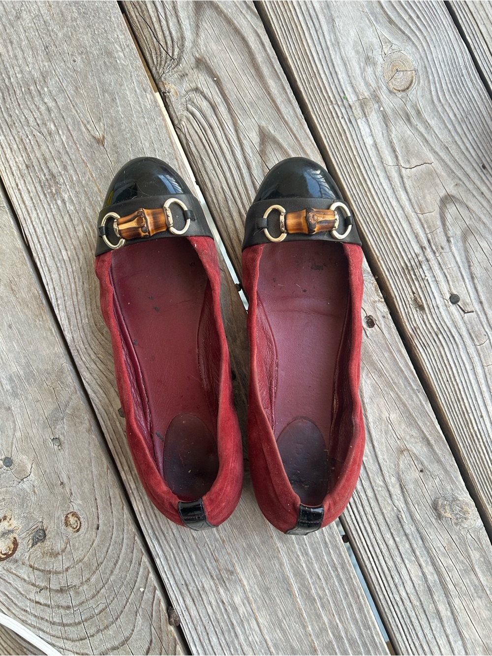 Gucci Wine Suede & Black Patent Ballet Flats with Bamboo Horsebit - Picture 9 of 9